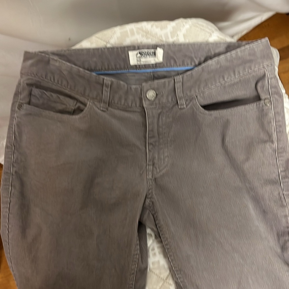 Mountain Khakis Jackson Hole, Wyoming slim fit size 4 courderoys 32” inseam - Picture 8 of 9